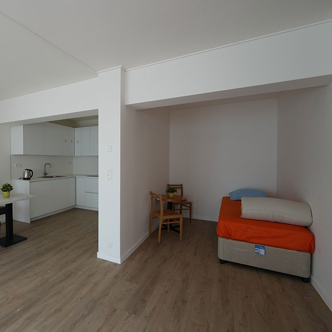 photo gallery seventeen